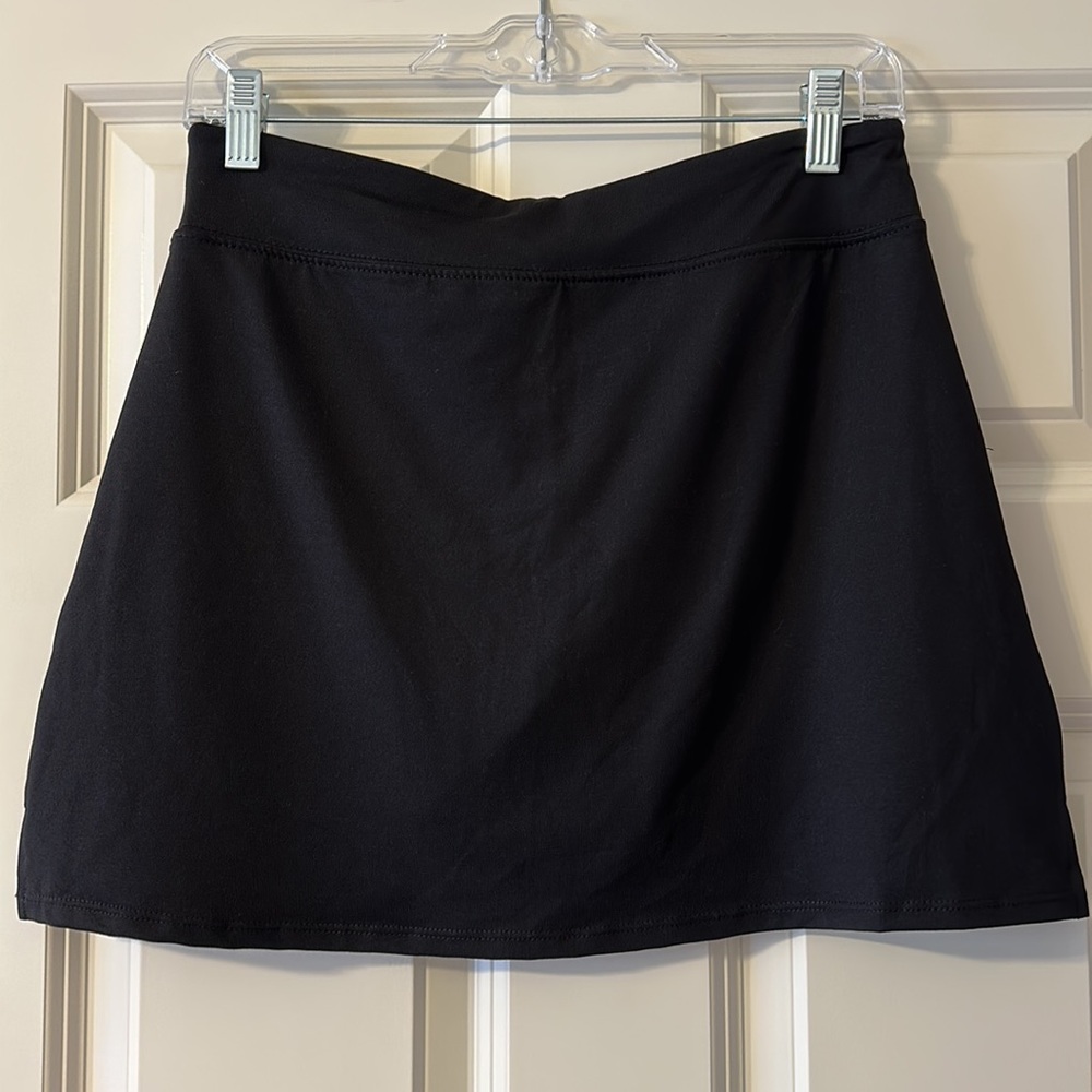 Skort - Picture 2 of 4